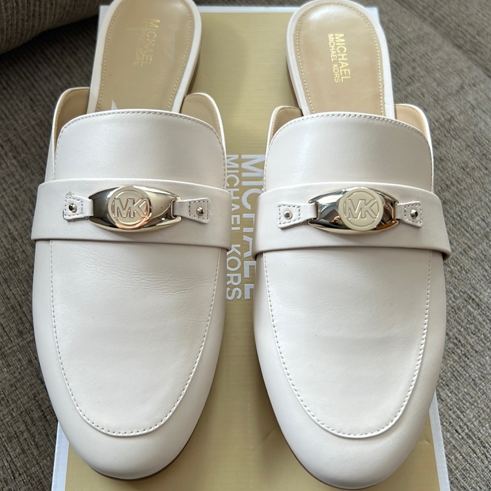 NWT Michael Kors loafers